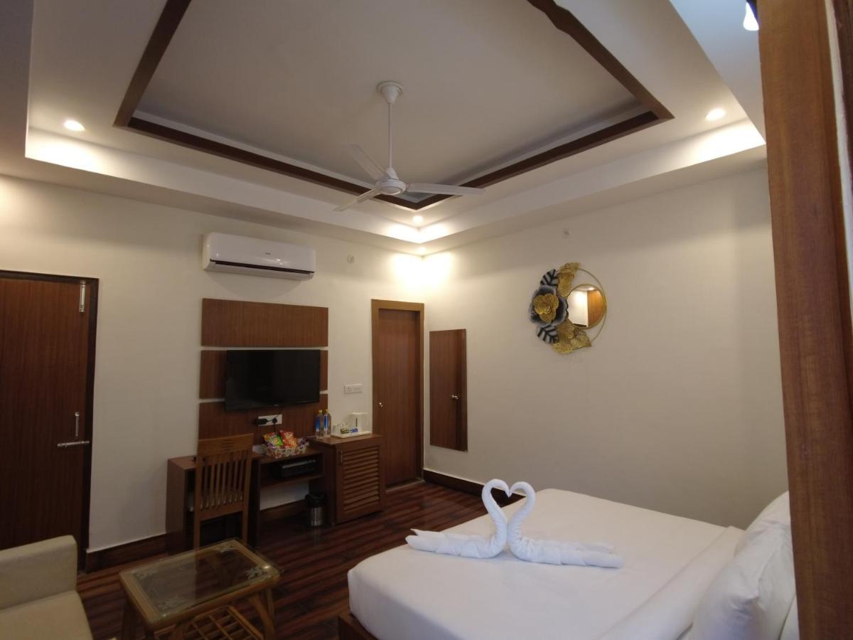 Kamay The Grand Alova Tapovan Exterior photo